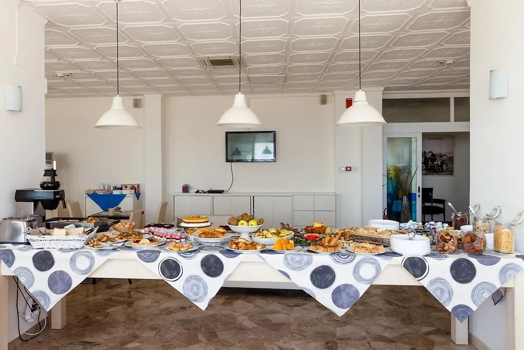 ***  Riviera Mare Beach Life Hotel Rimini Olaszország